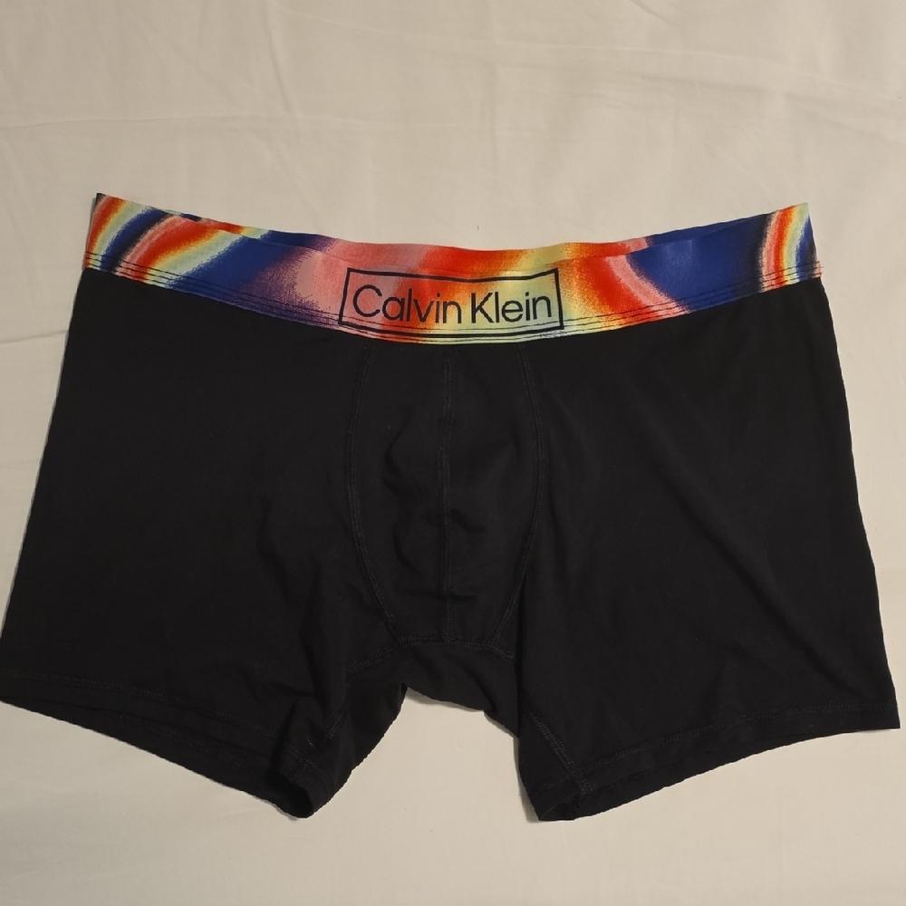 Calvin Klein Pride Boxer Briefs M